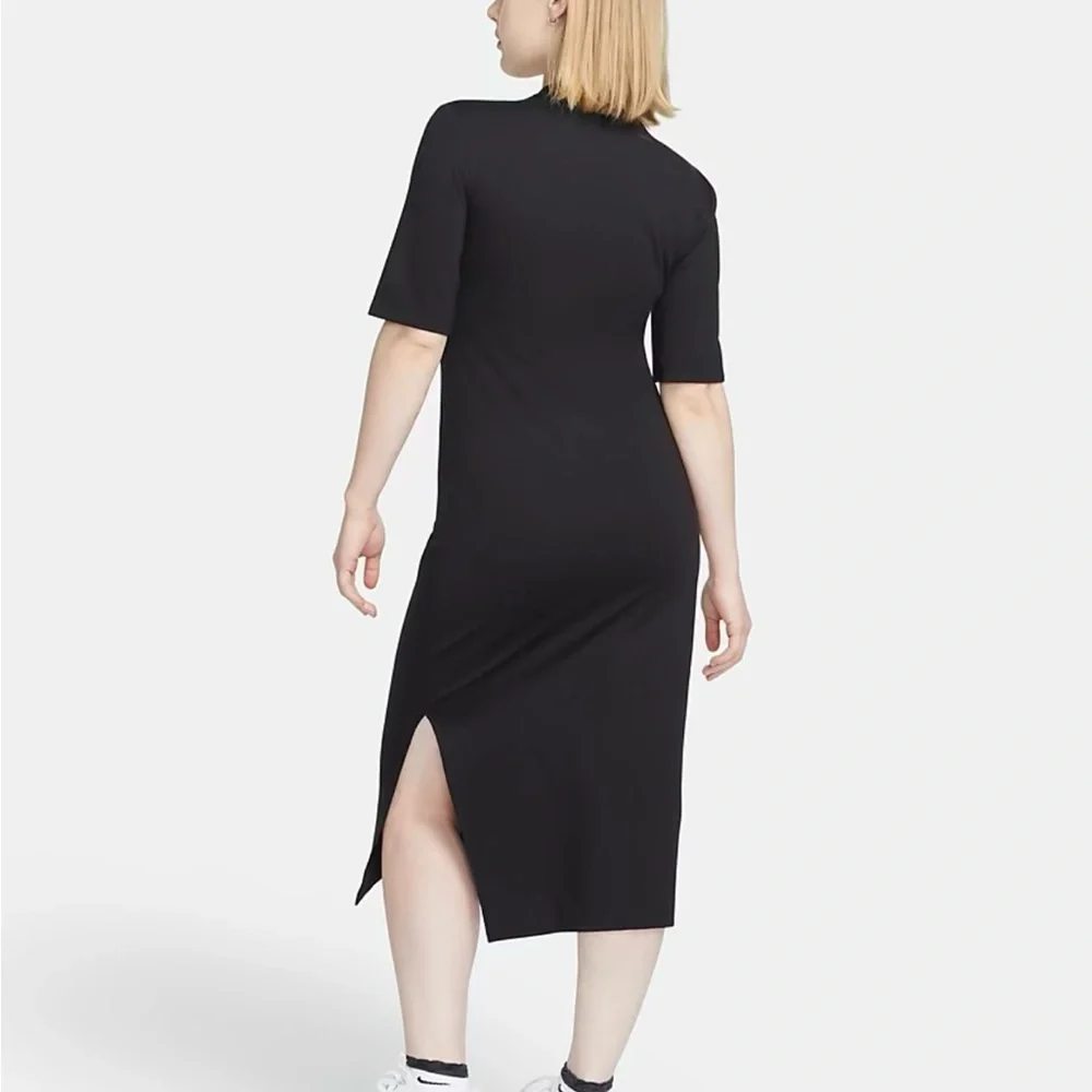 Nike‎ Women’s Tight Midi Dress